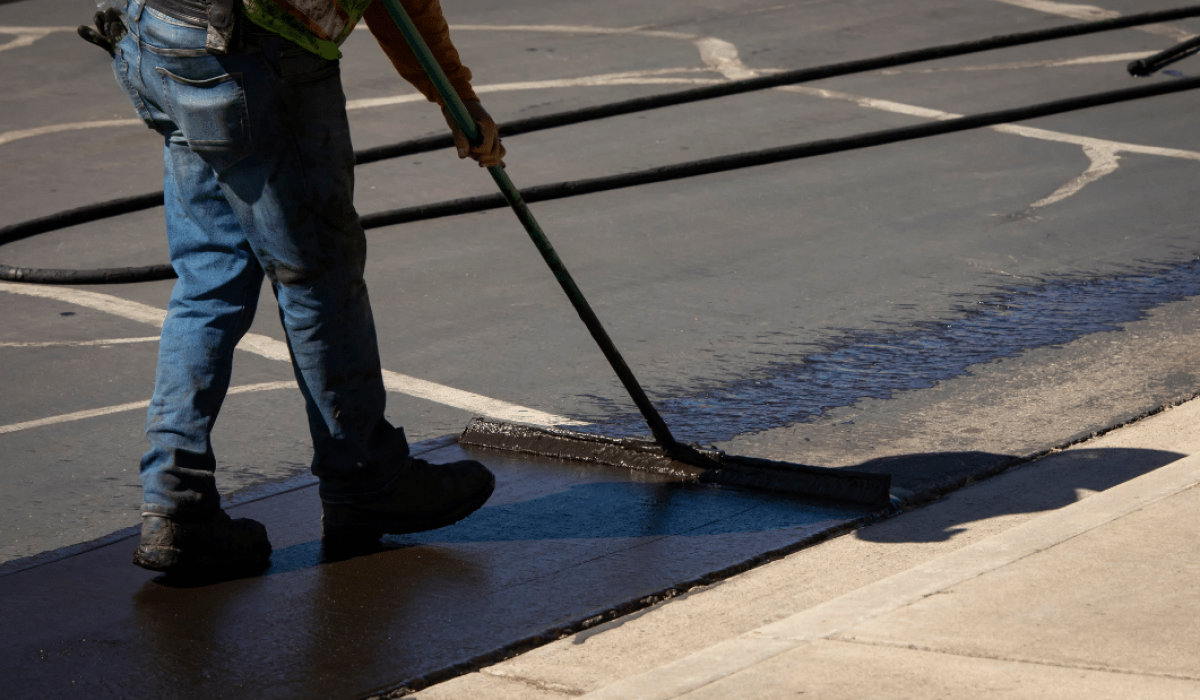 Discover the Advantages of Asphalt Sealcoating for Long-Lasting Pavement Protection